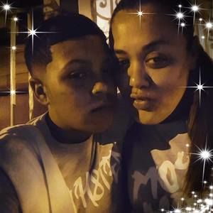 Meet your Posher, Iris